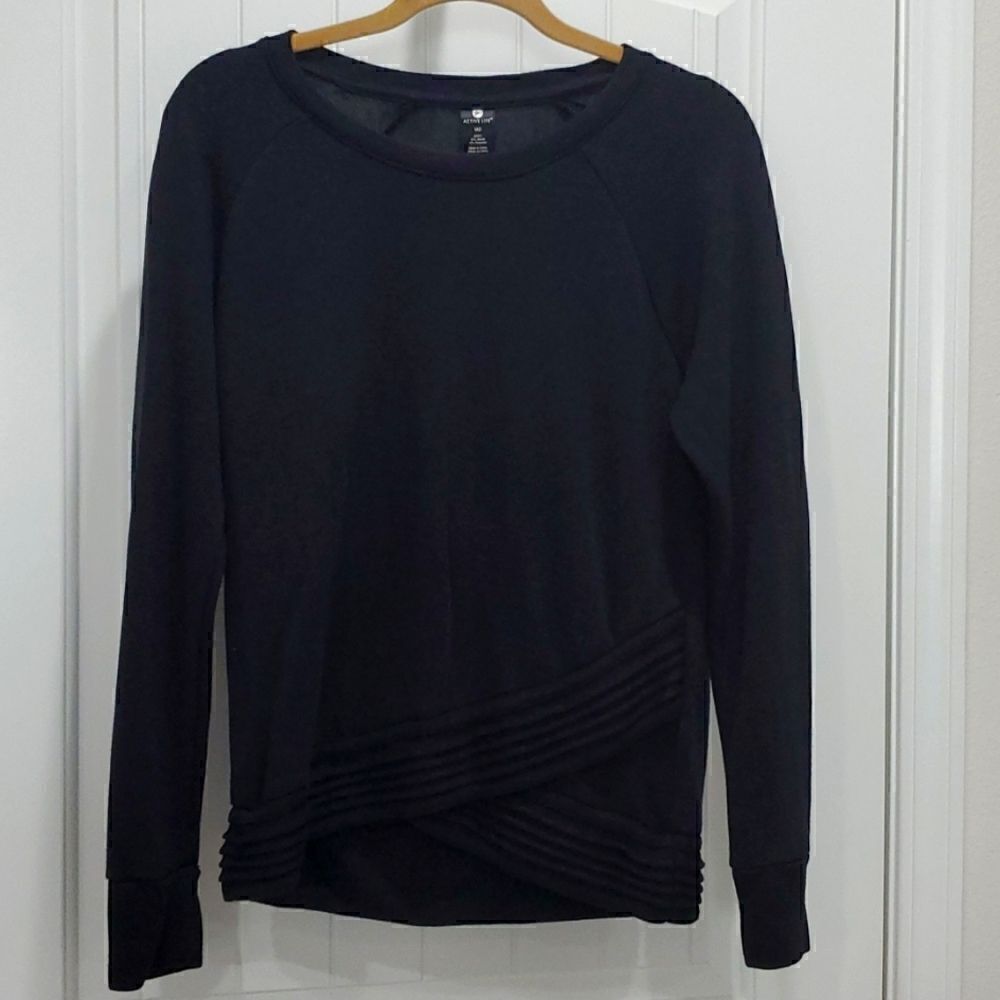 Active Life Women’s Pullover knit Sweater, Size Medium